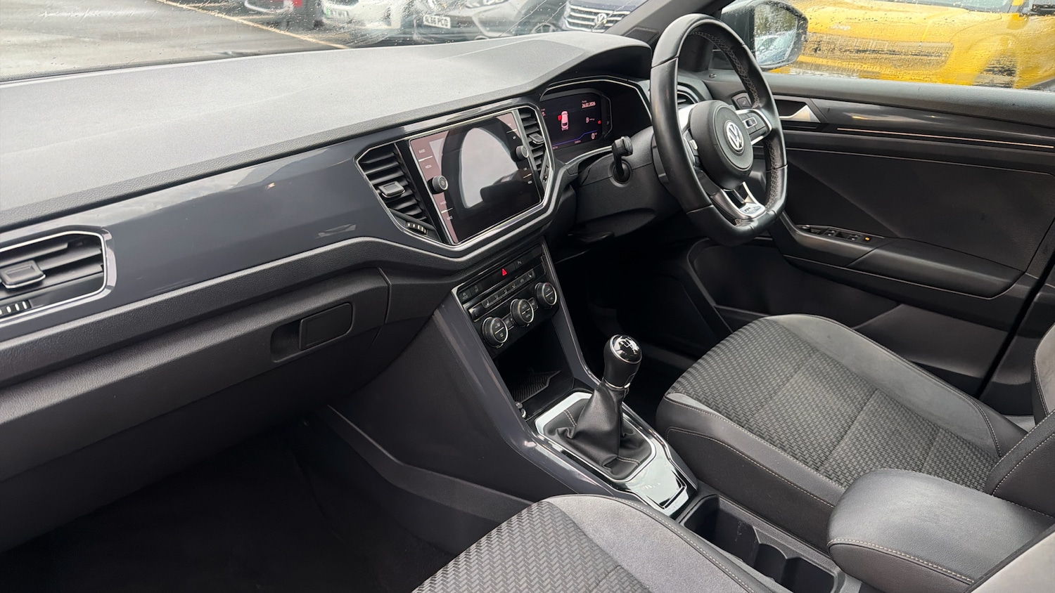 Used Volkswagen T-Roc 2019 for sale - 77682017: Photo 10