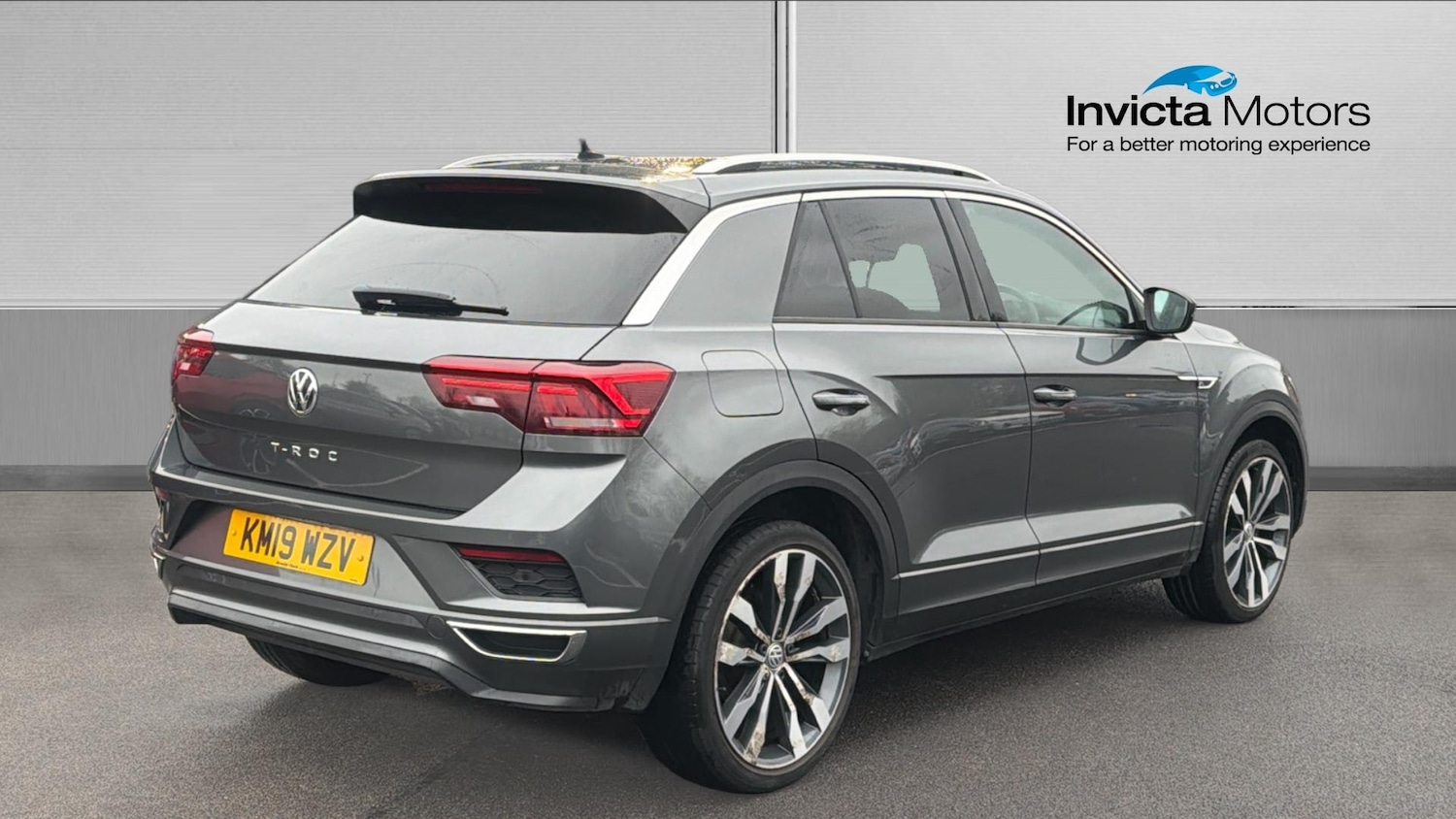 Used Volkswagen T-Roc 2019 for sale - 77682017: Photo 3