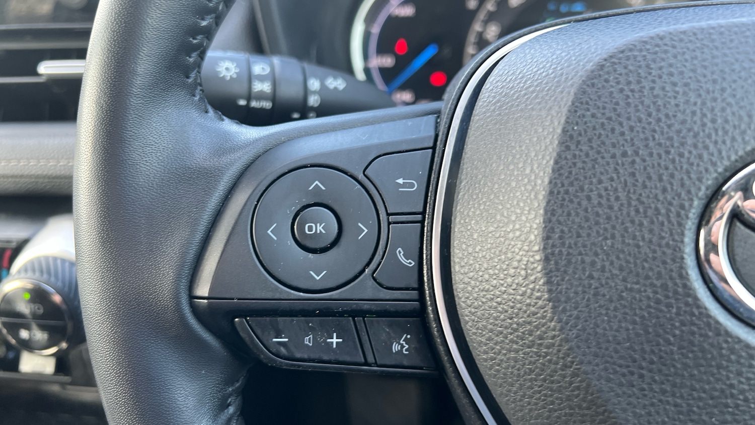 Used Toyota RAV4 2022 for sale - 76368809: Photo 24