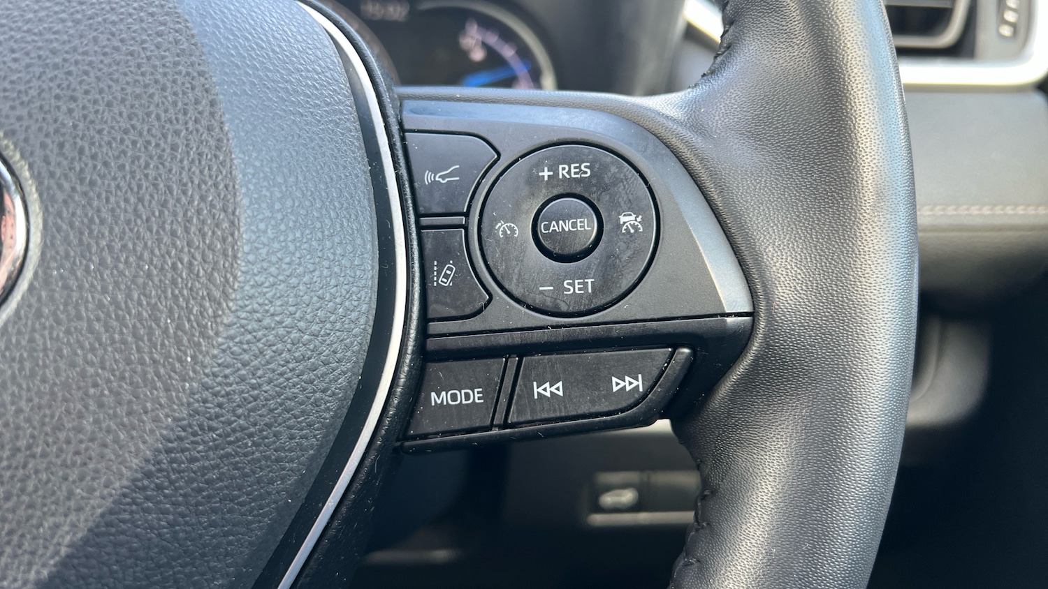 Used Toyota RAV4 2022 for sale - 76368809: Photo 25