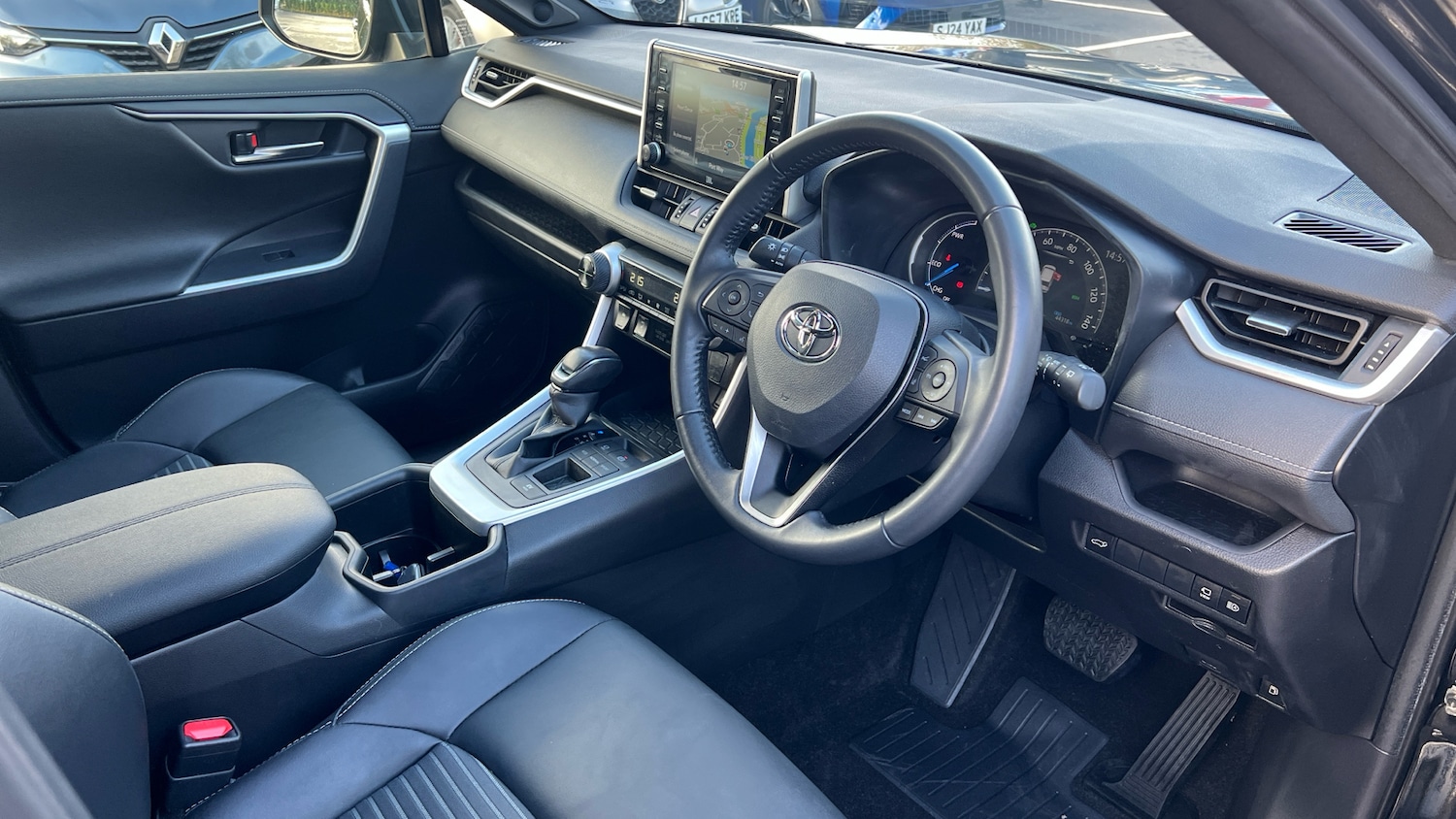 Used Toyota RAV4 2022 for sale - 76368809: Photo 9