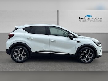 Used Renault Captur 2023 for sale - 78545563: Photo