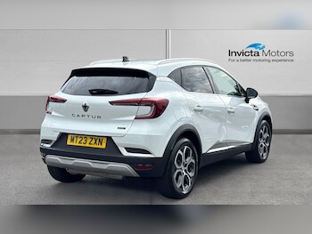 Used Renault Captur 2023 for sale - 78545563: Photo