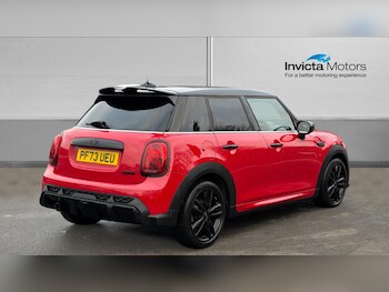 Used MINI Hatch 2023 for sale - 77080845: Photo
