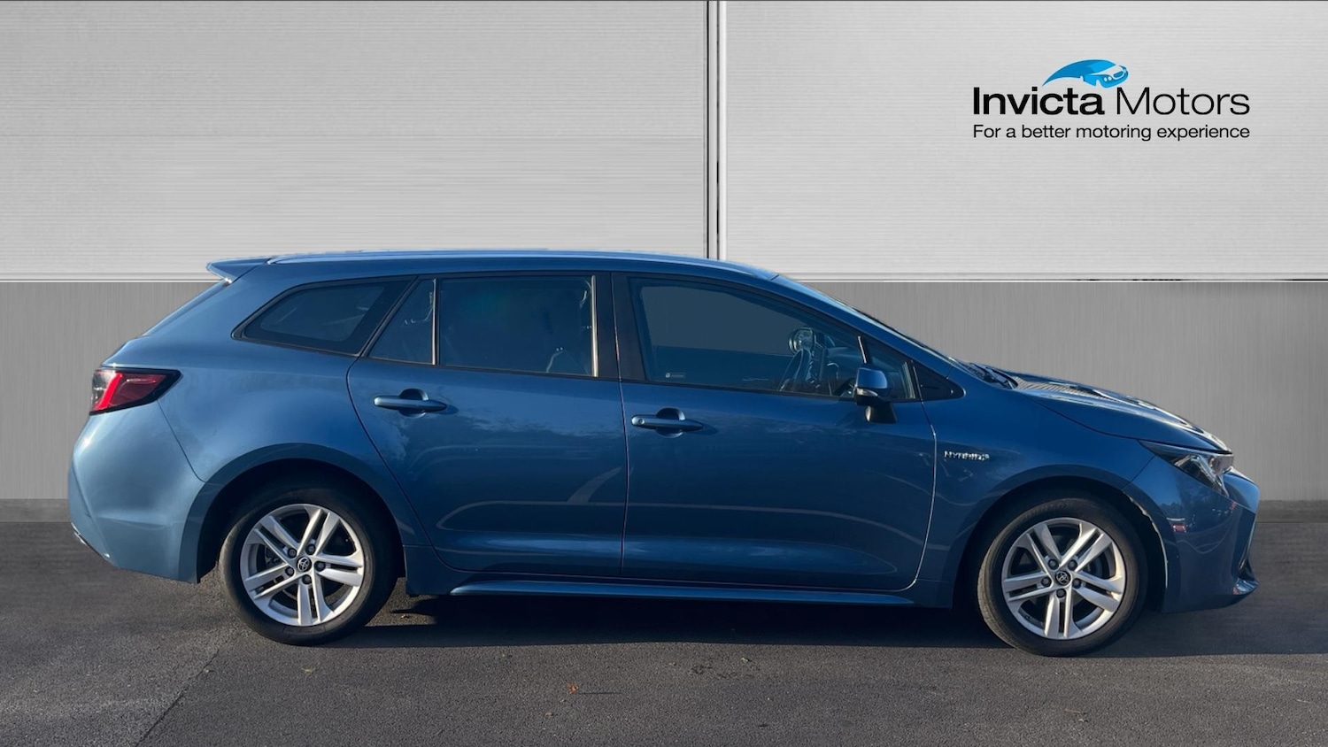 Used Toyota Corolla 2022 for sale - 76605501: Photo 2