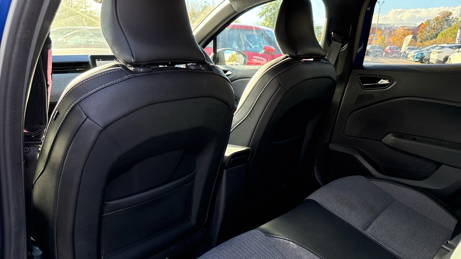 Used Renault Clio 2024 for sale - 76346920: Photo 14