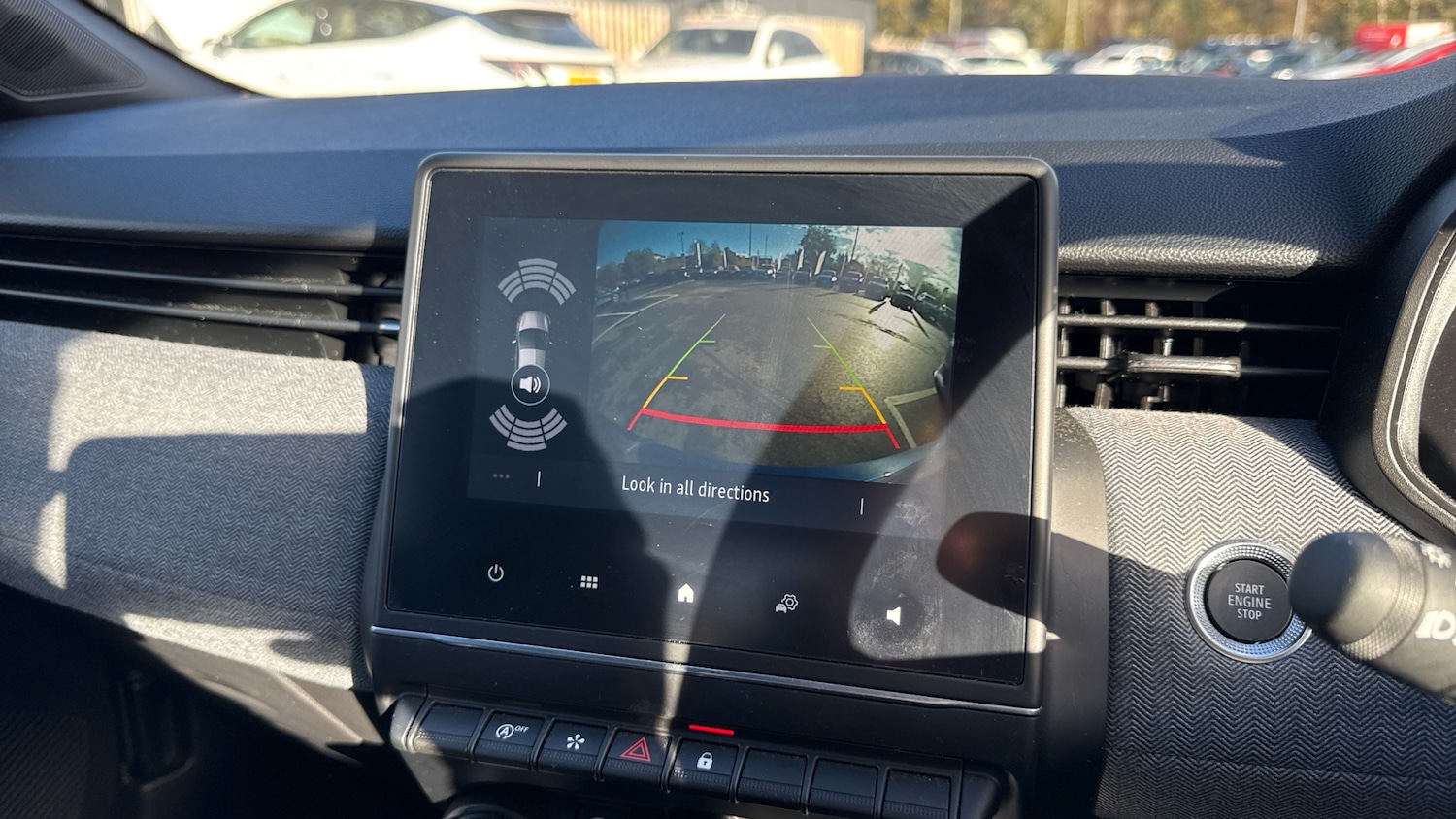 Used Renault Clio 2024 for sale - 76346920: Photo 24