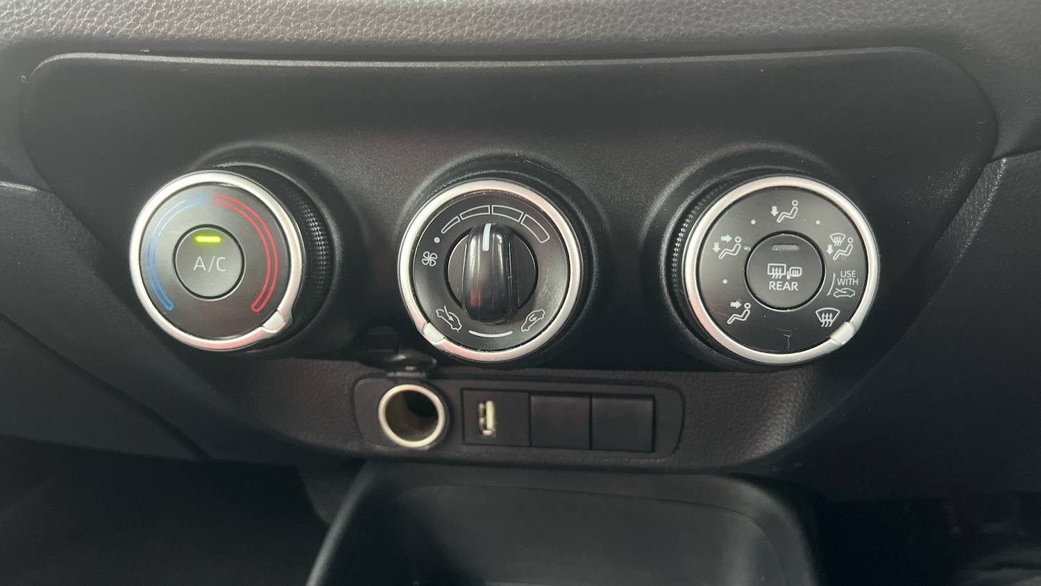 Used Toyota Aygo X for sale - 76712331: Photo 23