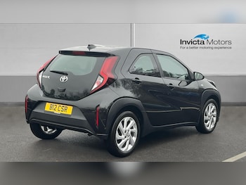 Used Toyota Aygo X 2023 for sale - 76712331: Photo