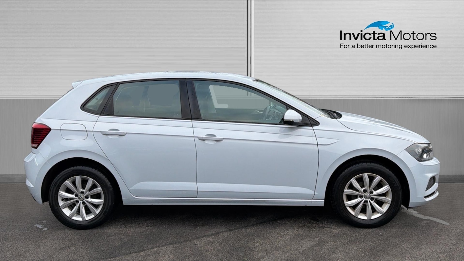 Used Volkswagen Polo 2018 for sale - 77080843: Photo 2