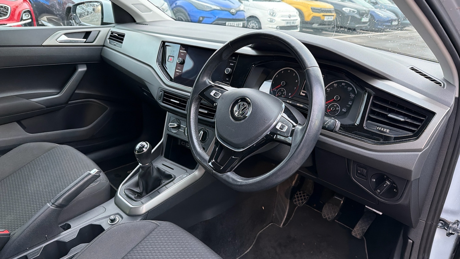 Used Volkswagen Polo 2018 for sale - 77080843: Photo 9