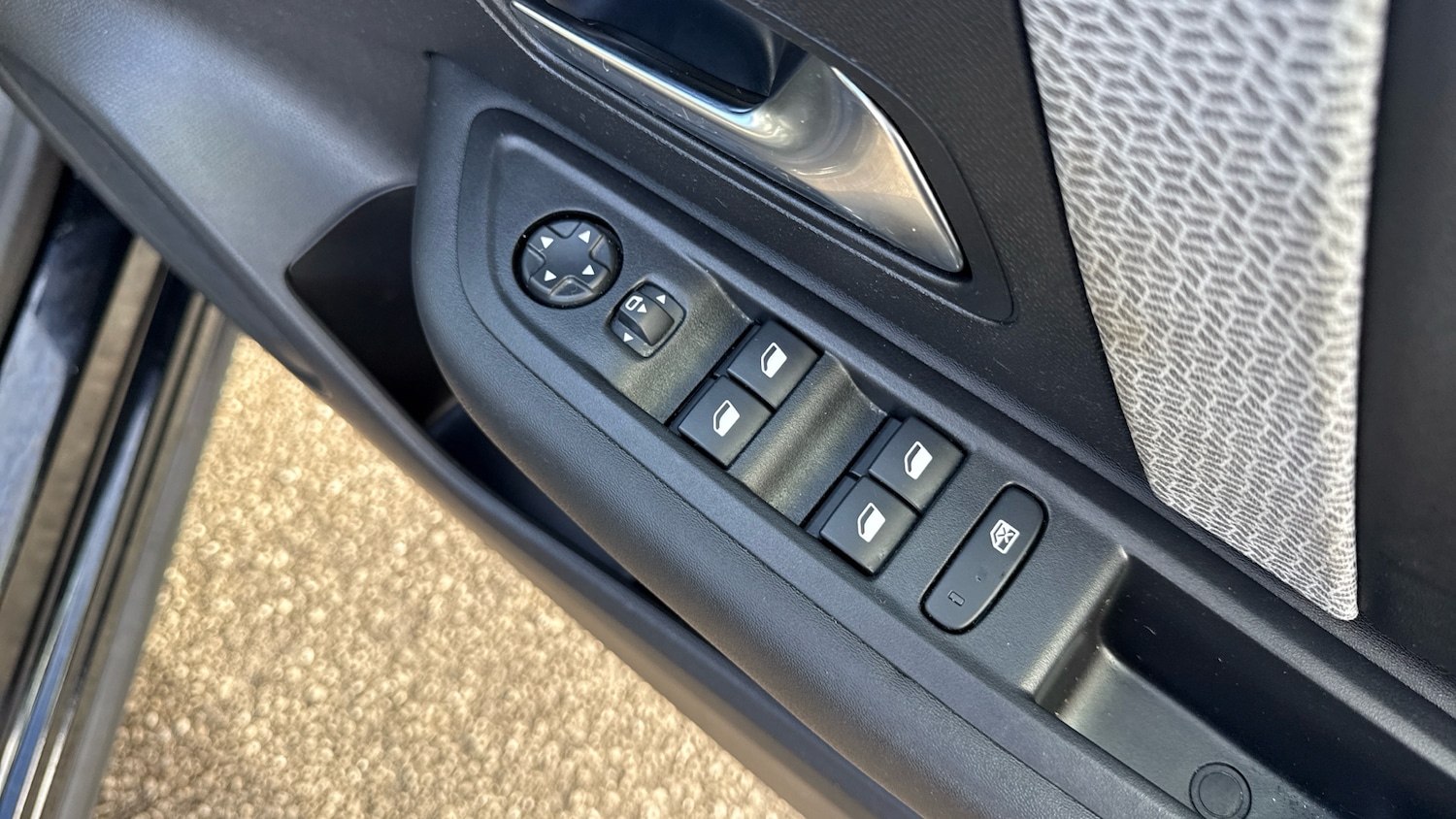 Used Citroen C4 2024 for sale - 76799464: Photo 23