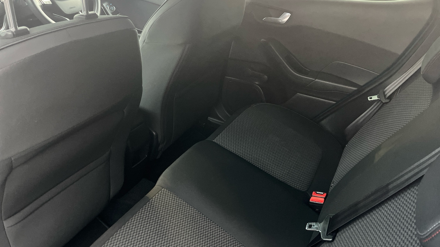 Used Ford Fiesta 2018 for sale - 76687013: Photo 14