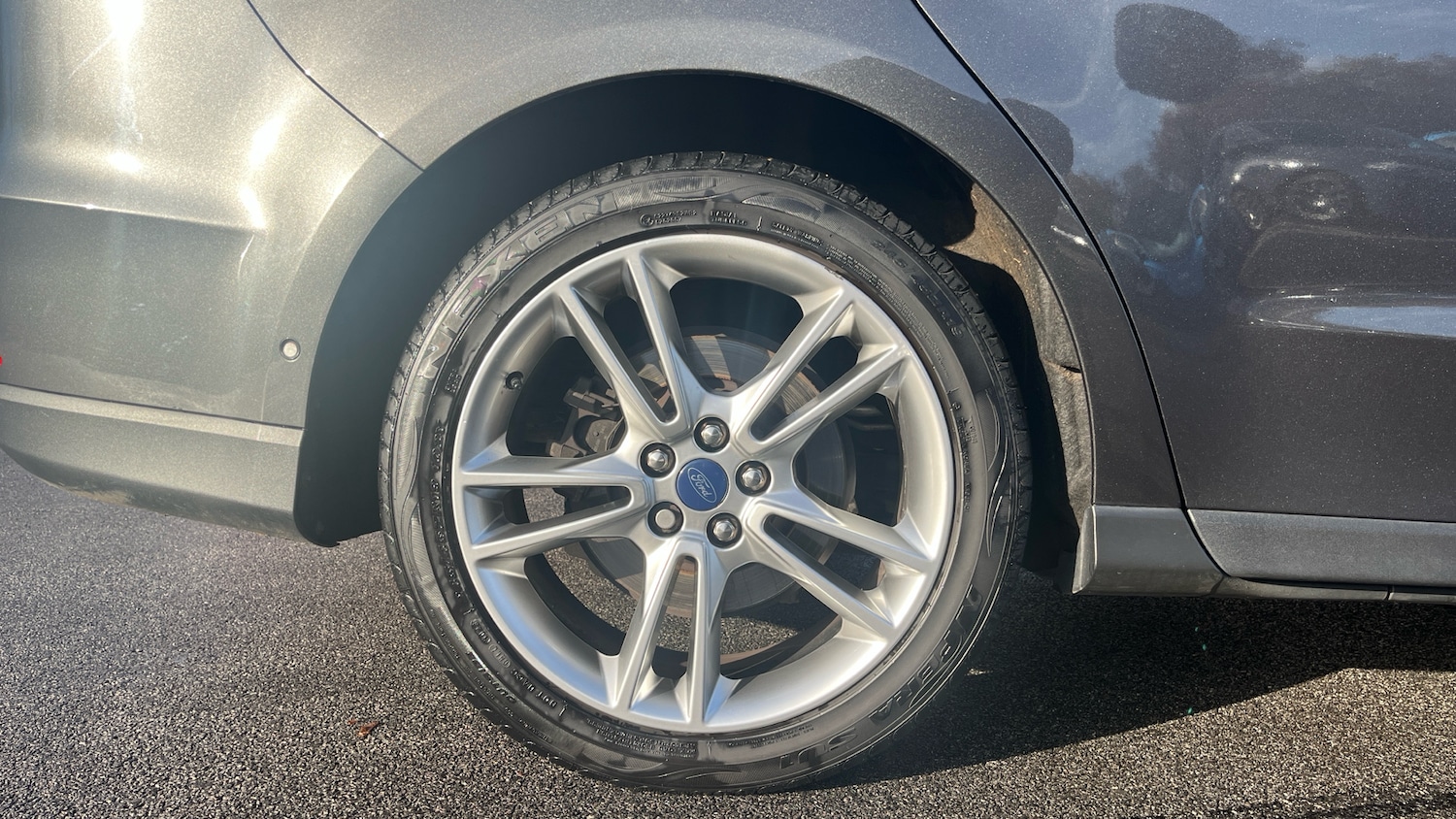 Used Ford Galaxy 2020 for sale - 76770129: Photo 19