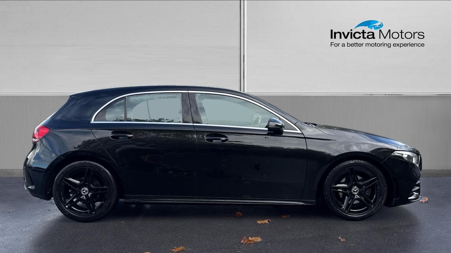 Used Mercedes-Benz A-Class 2018 for sale - 76346902: Photo 2