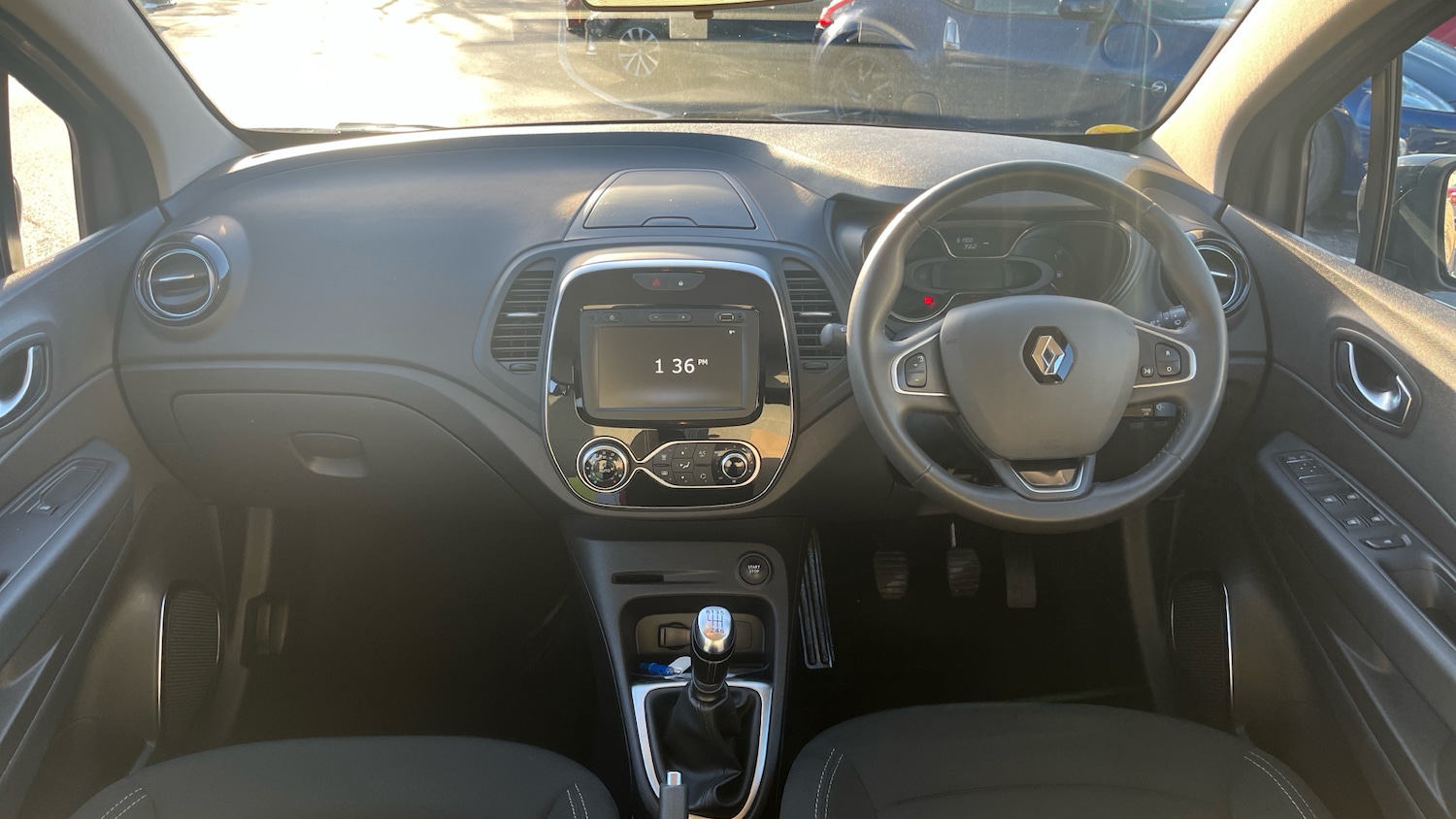 Used Renault Captur 2019 for sale - 76687028: Photo 11