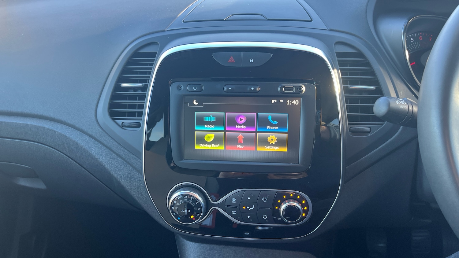 Used Renault Captur 2019 for sale - 76687028: Photo 12