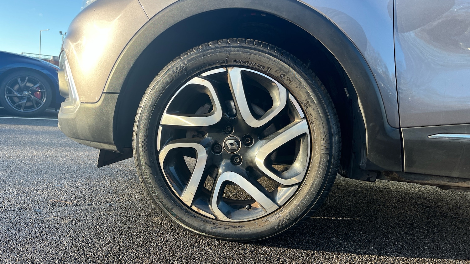 Used Renault Captur 2019 for sale - 76687028: Photo 17