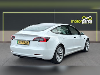 Used Tesla Model 3 2021 for sale - 75938205: Photo