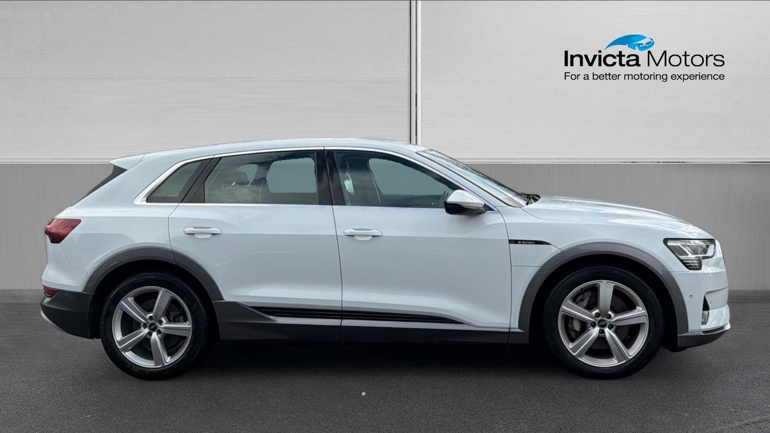 Used Audi e-tron for sale - 77572567: Photo 2