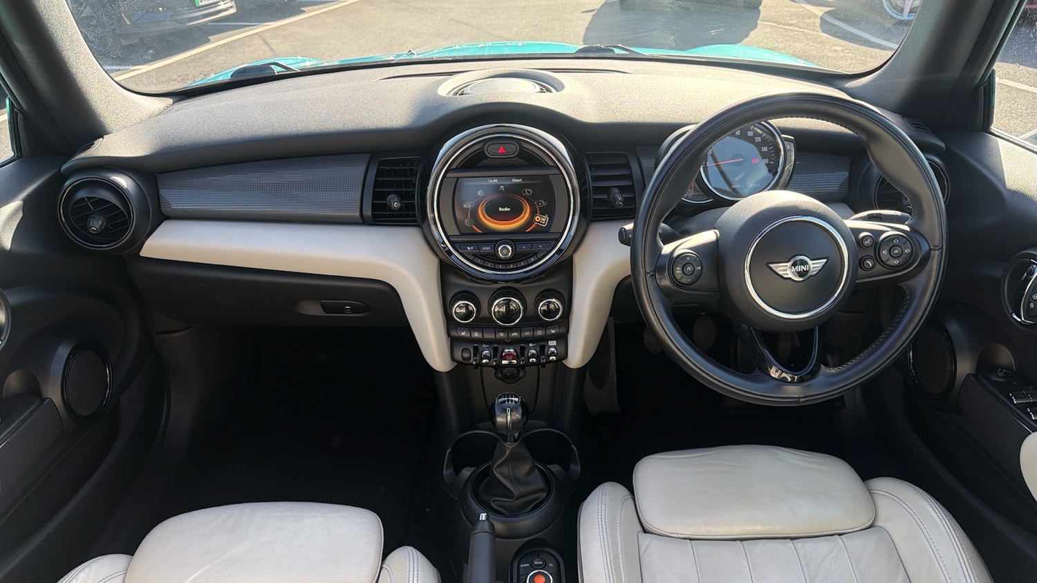 Used MINI Convertible 2018 for sale - 77851058: Photo 11