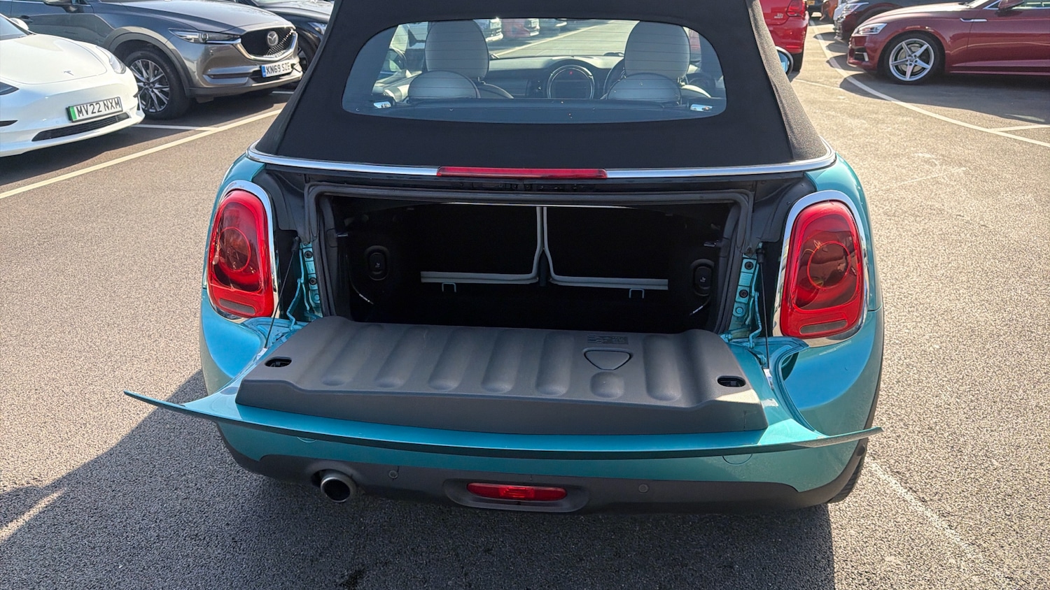 Used MINI Convertible 2018 for sale - 77851058: Photo 15