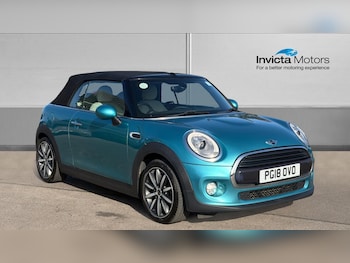 Used MINI Convertible 2018 for sale - 77851058: Photo