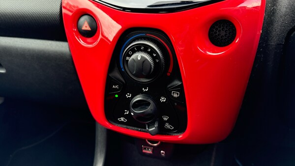 Used Citroen C1 2014 for sale - 76324926: Photo 25