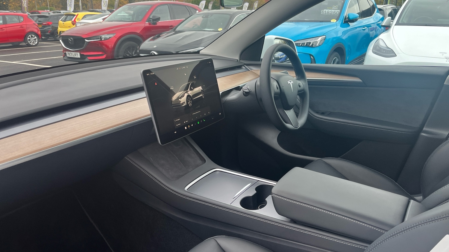 Used Tesla Model Y 2023 for sale - 76482796: Photo 10