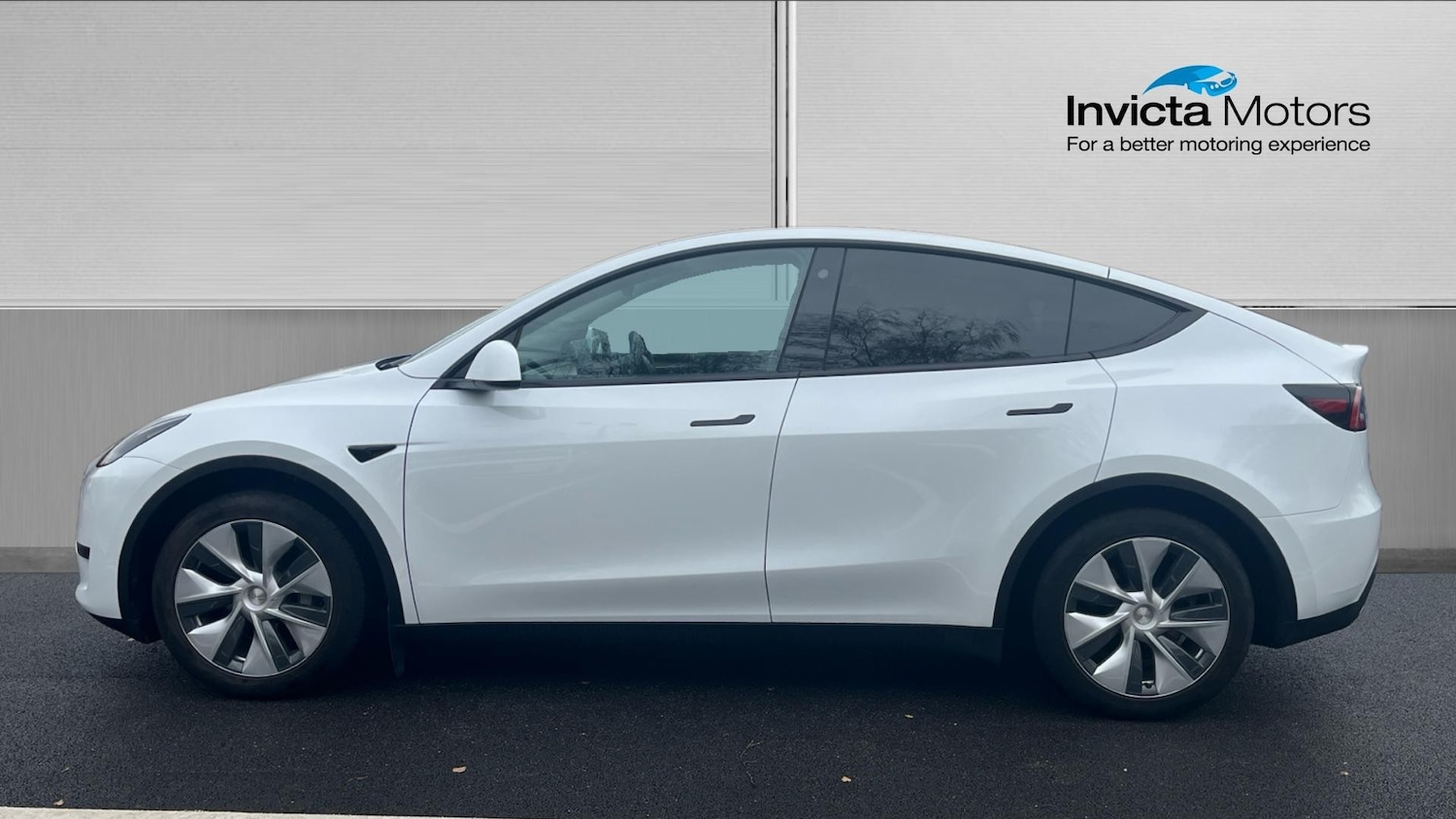 Used Tesla Model Y 2023 for sale - 76482796: Photo 6