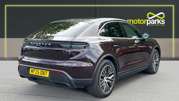 Used Porsche Macan 2025 for sale - 75399597: Photo 3