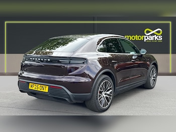 Used Porsche Macan 2025 for sale - 75399597: Photo