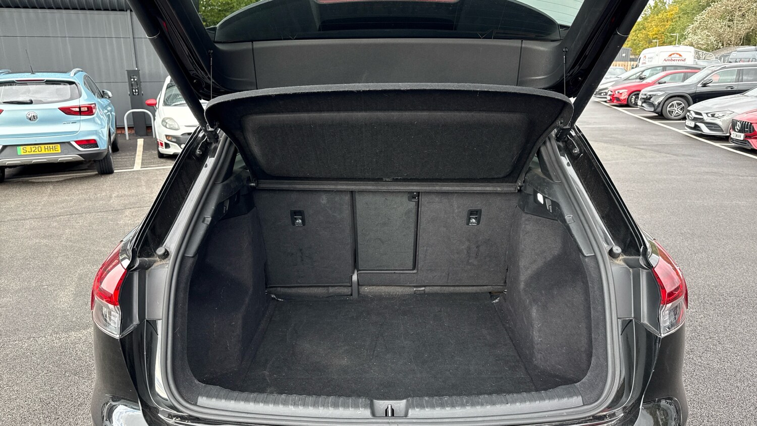 Used Audi Q4 e-tron 2021 for sale - 76082137: Photo 15