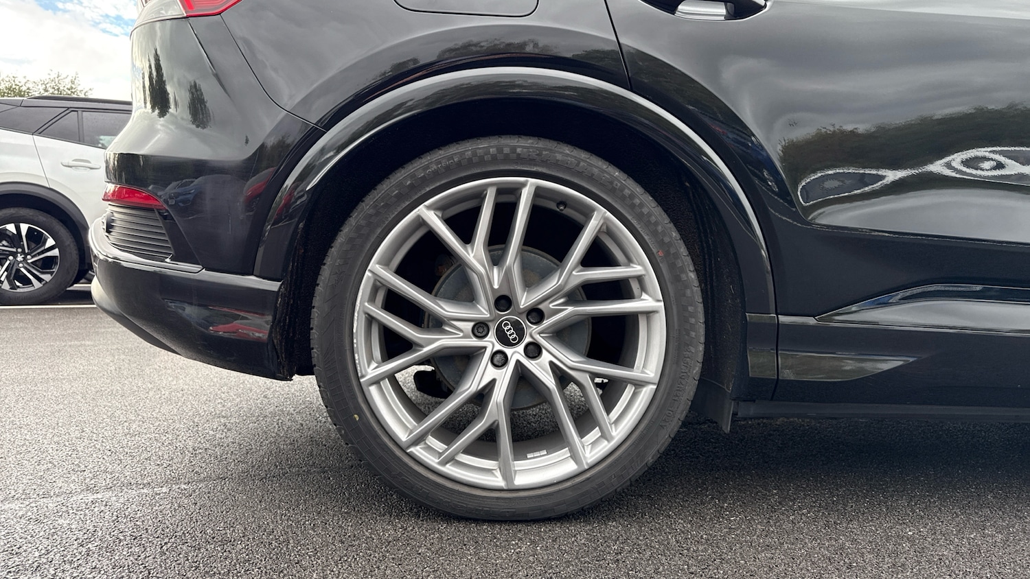 Used Audi Q4 e-tron 2021 for sale - 76082137: Photo 19