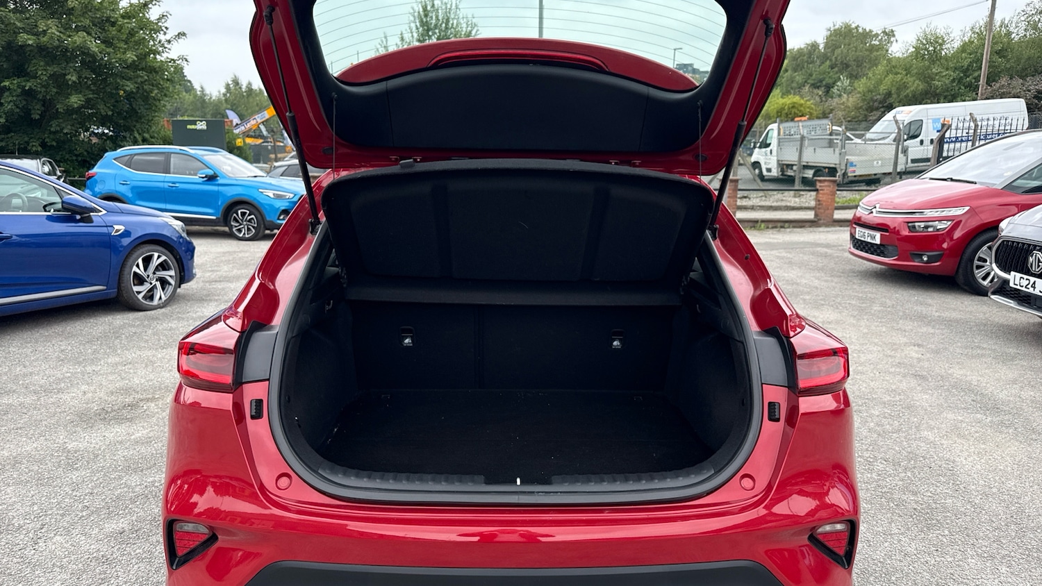 Used Kia XCeed 2022 for sale - 76224888: Photo 15