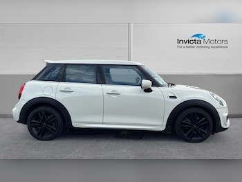 Used MINI Hatch 2021 for sale - 79410376: Photo