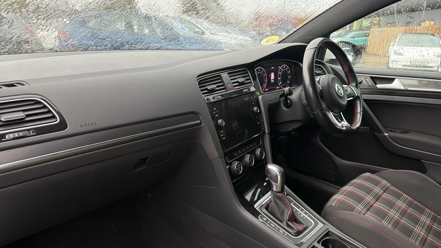 Used Volkswagen Golf 2019 for sale - 77189157: Photo 10