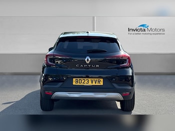 Used Renault Captur 2023 for sale - 79483105: Photo