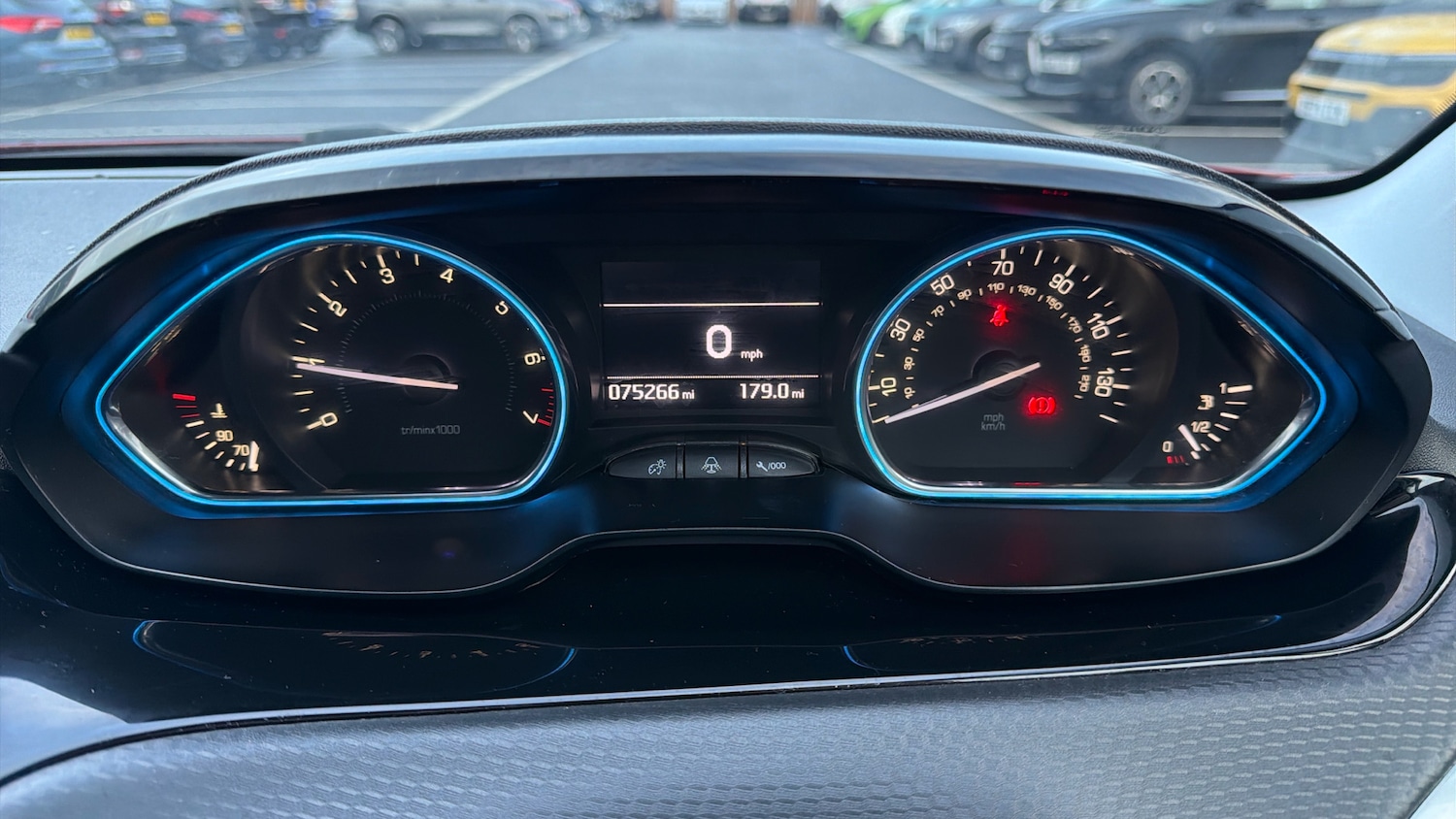 Used Peugeot 2008 2018 for sale - 77189184: Photo 13