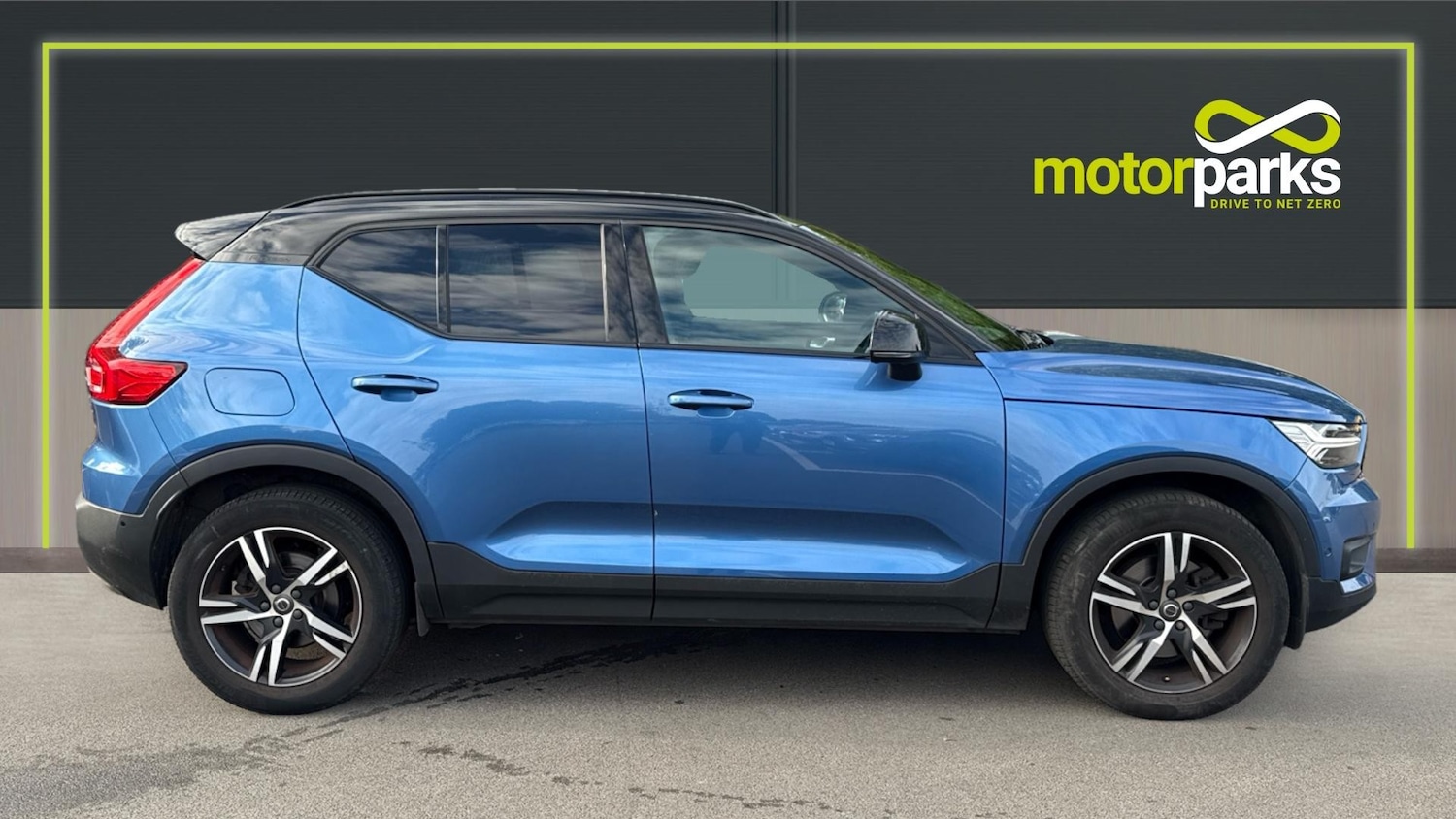 Used Volvo XC40 2019 for sale - 76069619: Photo 2