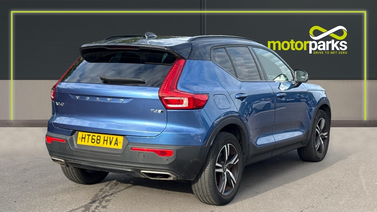 Used Volvo XC40 2019 for sale - 76069619: Photo 3