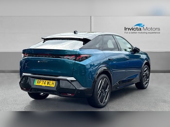 Used Peugeot E-3008 2024 for sale - 79600492: Photo