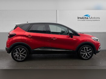 Used Renault Captur 2019 for sale - 77251102: Photo