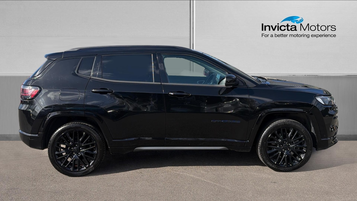 Used Jeep Compass 2022 for sale - 77851059: Photo 2