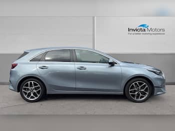 Used Kia Ceed 2022 for sale - 79845799: Photo