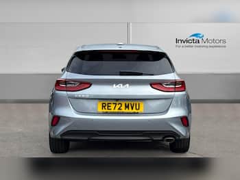 Used Kia Ceed 2022 for sale - 79845799: Photo