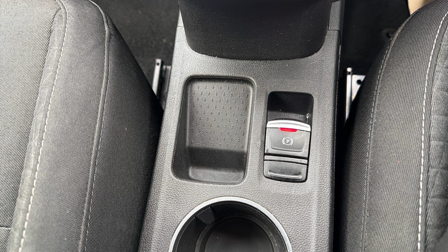 Used Renault Captur 2023 for sale - 77370537: Photo 22