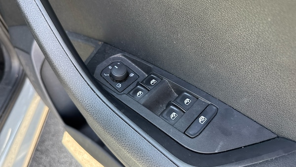 Used Skoda Karoq 2020 for sale - 75999374: Photo 25