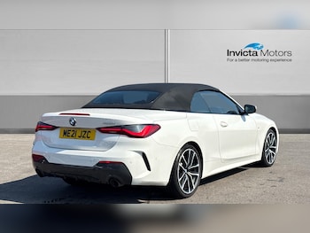 Used BMW 4 Series 2021 for sale - 78998000: Photo