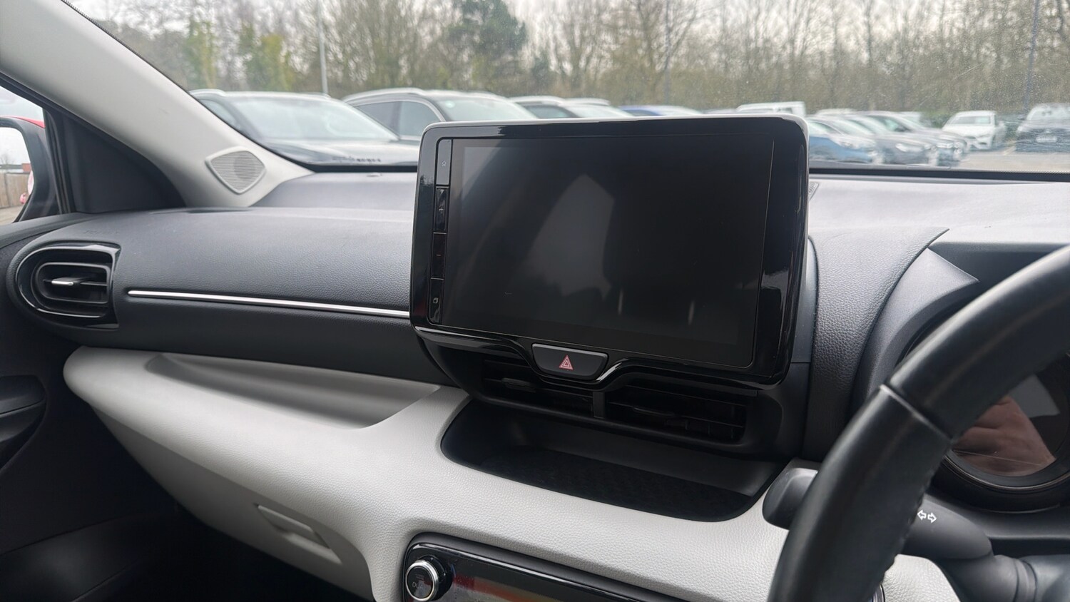 Used Toyota Yaris for sale - 77837118: Photo 12